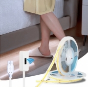   Светодиодная лента COB 6000K с бесконтактным выключателем от USB - 5 метров