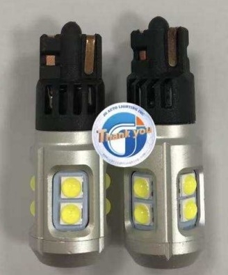   Автолампа светодиодная T10 W5W 9LED SMD3030 12V/24V Белый 6500K (2шт.)